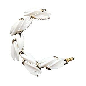 BSK Signed Thermoplastic Bracelet Mid Century White and Gold Textured Links